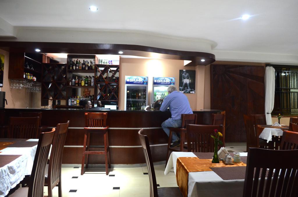 Marie'S Royale Hotel Kampala Eksteriør bilde