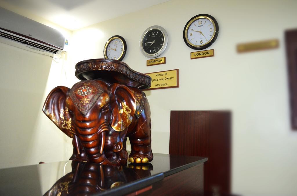 Marie'S Royale Hotel Kampala Eksteriør bilde