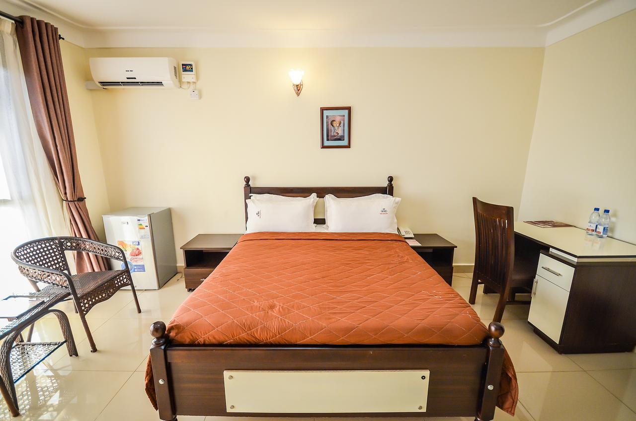 Marie'S Royale Hotel Kampala Eksteriør bilde